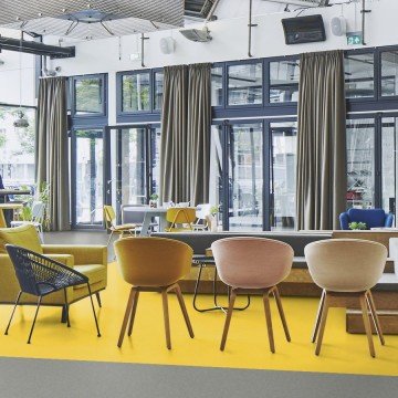 Homogeninė vinilo danga Forbo Sphera Energetic Yellow